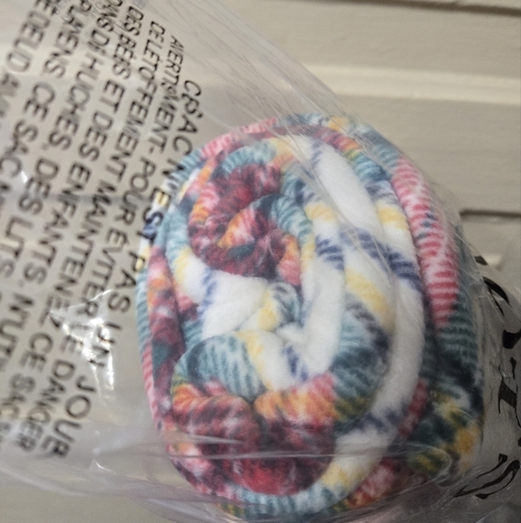 Talbots Monogrammed "JOY" Tartan Plaid Throw Blanket NWT - Picture 4 of 4